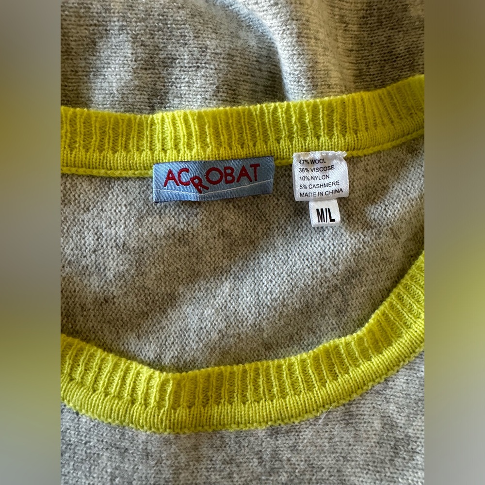 Acrobat cashmere wool blend gray cropped sweater poncho women M L - Picture 6 of 7